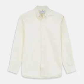 Cream Weekend Fit Hayne Shirt With Dorset Collar And 1-Button Cuffs