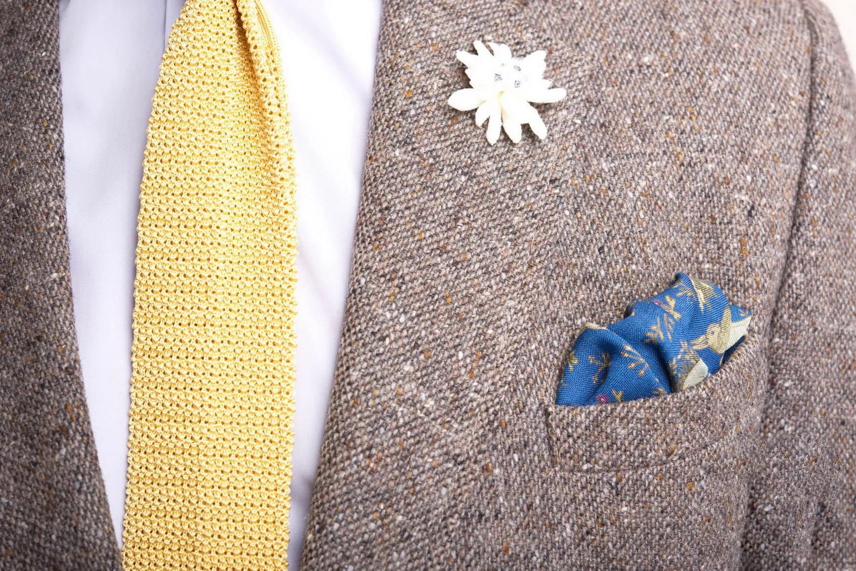 Pale Yellow Silk Knit Tie