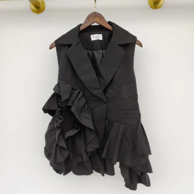 Ruffles Loose Black Blazer