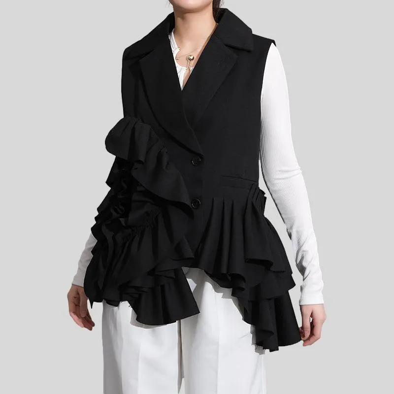 Ruffles Loose Black Blazer